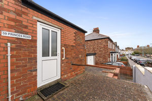 Photo 25- click for photo gallery